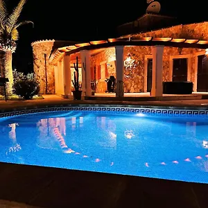 Sanchez In Strandnahe Mit Pool, Jacuzzi, Klima, Wifi, Gas Bbq Villa Santanyí